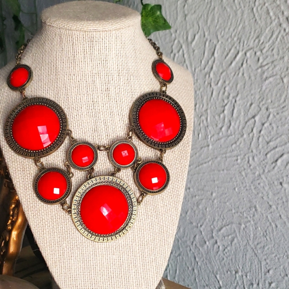 Bohemian necklace red